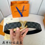 驢家新品 寬度40Mm 驢家ss24早春新品腰帶系列 意大利原廠皮料 扣頭採用雙拼視覺效果工藝 全方位精打細磨 精密度厚金電鍍 雙面用