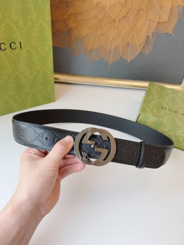 Gucci 经典全皮压花，专柜新版Logo横标，原版进口南非皮底，精品双G钢扣 高端品质，不惧对比，宽度：4.0Cm 代购版本 原单130