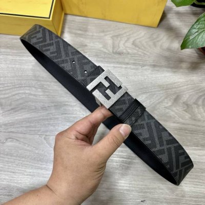 图片包装 Fendi 芬迪 专柜同款 宽4.0Cm 双环正反用腰带 Ff按钉搭扣 黑色Cuoio Romano皮革材质 反面面料带有烟草黄和黑色Ff图案 四方金