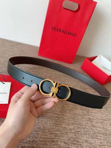 特 Ferragamo.菲拉格慕 全套新款包装 宽度3.5Cm 高级定制款男士皮带 双面进口牛皮 可双面使用 自行选择搭配 真材实料 很有质感 时尚经典不失风范