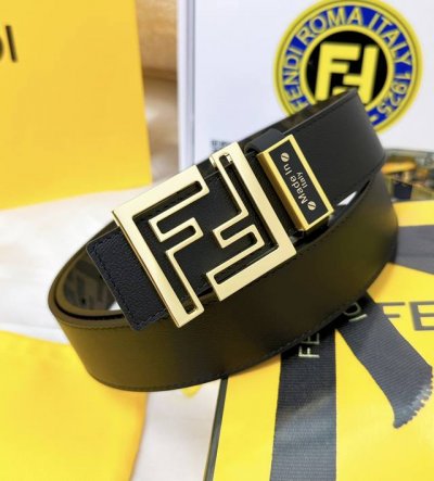 皮带：Fendi.芬迪..顶级原单复刻. 腰带：百分百头层牛皮，保证真皮。双层ff镂空雕刻工艺设计24K纯钢扣材质，永不掉色进口小牛皮正反双面使用商场专柜同等质