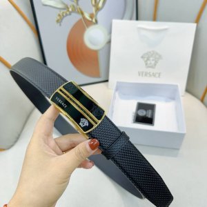 特 范思哲 自动带 全套包装 进口小牛皮，手感细腻柔软。搭配纯钢精品扣，自动扣男士必备！宽度：3.5Cm