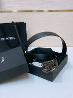 Chanel 24C 树脂黑 与 白 水钻金色金属 Logo搭扣 黄铜金属进口胎牛皮带身 手感柔软 细腻 3.0Cm