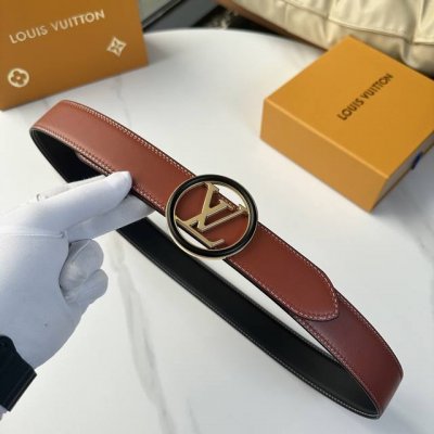 原版包裝 L0Uis Vuitt0N 今季新品 男士原單腰帶 寬度35毫米 雙面頭層小牛皮車雙線工藝 搭配新款316精鋼五金 雙面可用 適合沈穩低調的男神使用