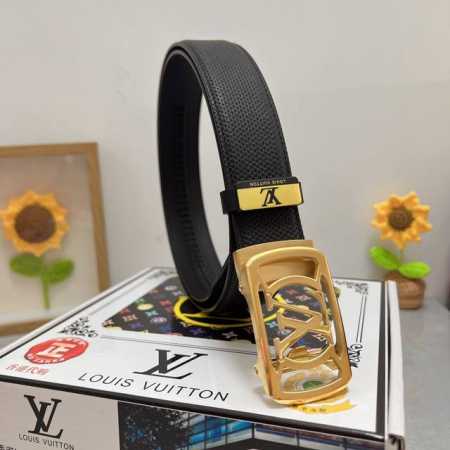 品名：Lv..路易..威登自动带 材质：原单牛皮腰带 百分百头层牛皮腰带保证真皮，24K纯钢扣，专柜原单品质、做工精细，时尚大牌，送人自用首选 包装： 请认准如 - 点击图像关闭