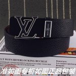 品名：Lv..路易..威登双面用 型号：认准如图专柜包装，赠送打孔器 材料：百分百头层牛皮，24K纯钢扣双面荔枝纹，双面可用，保证真皮。专柜同等质量， 送人自用
