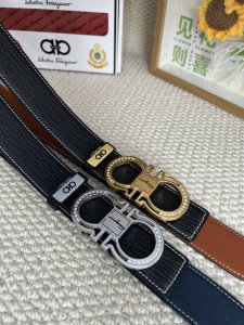 品名：菲拉格幕 原单钻扣 DDD 材质：原单牛皮腰带 百分百头层牛皮腰带保证真皮，24K纯钢扣，专柜原单品质、做工精细，时尚大牌，送人自用首选 DDD 包装：