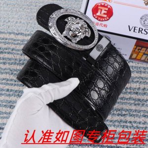 品名：Versace.范思哲原单 材料：百分百头层牛皮，保证真皮。24K纯钢扣双面可用专柜同等质量， 送人自用首选 包装： 请认准如图专柜包装，赠送打孔器，银联
