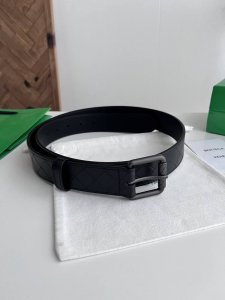 Bv 2026新款Intrecciato Stamp编织腰腰带 原厂牛皮压印Intrecciato编织图案 搭配真空枪色编织纹滚筒针扣 宽度3.5厘米 颜色: