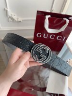 Gucci.古驰 全套包装 绝美Gucci 双G扣男士新款腰帶 專櫃同步 寬4厘米 雙面進口荔枝紋雙面雙色可用 精緻真空電鍍雙G鋼扣 時尚百搭款