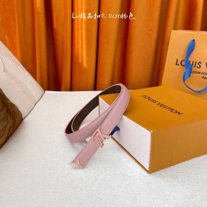 特P180 路易威登 2.0Mm 女款 顶级原单 双面原厂原单皮 精品专柜扣头 休闲百搭 专柜同款