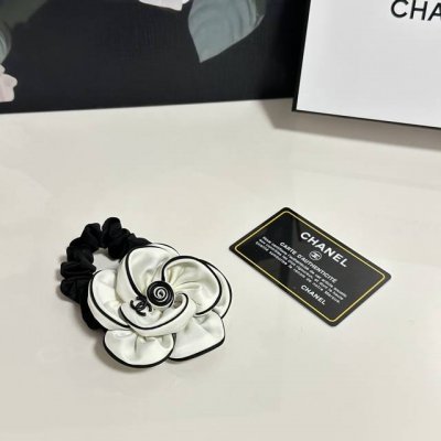 特 单个 配专柜包装 Chanel 香奈儿 最新山茶花爆款来啦 中古Vintage复古五金发圈 优雅的Girl值得入手 非常好搭配 气质有品位