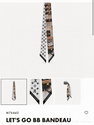 Lv Let's Go Bb 束发带！以缤纷硬箱图案隐喻路易威登的制箱传承，再令 Monogram 图案致意品牌经典，繁复图景均由喷墨印制呈现。法国进口真丝面料