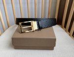 新款 Burberry 巴宝莉专柜同步上新 意大利精制腰带 选用光滑小牛皮面料打造 搭配镀钯金B字型扣环 宽:3.5Cm 精致优雅简单大方