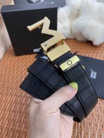 品名：万宝龙 Montblanc 原单 材质：原单牛皮腰带 百分百头层牛皮腰带保证真皮，24K纯钢扣，专柜原单品质、做工精细，时尚大牌，送人自用首选 包装： 请