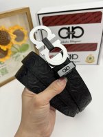 品名：菲拉格幕 原单 材质：原单牛皮腰带 百分百头层牛皮腰带保证真皮，24K纯钢扣，专柜原单品质、做工精细，时尚大牌，送人自用首选 包装： 请认准如图专柜包装赠