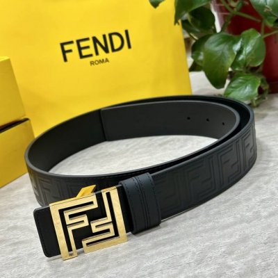 特 FENDl 芬迪 宽40MM双面原版小牛皮 搭配单钌钯电镀扣 完美的手感.油边 出众的设计.风格 高贵奢华 时尚大方 高清实拍 货真价实 品质保证 双面用