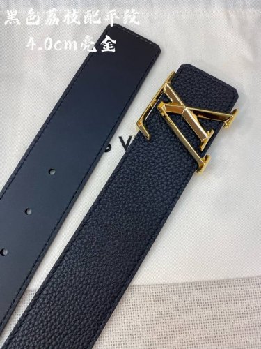 Lv 代工厂货品 4.0宽度 可验货，正品一体铸造五金，原厂皮料。
