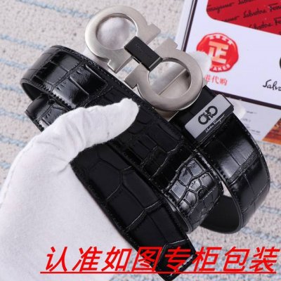 品名：菲拉格木 腰带原单 皮带 材料：百分百头层牛皮，保证真皮。24K纯钢扣双面可用专柜同等质量， 送人自用首选包装： 请认准如图专柜包装，赠送打孔器，银联发票