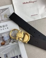 菲拉格慕 专柜新款，皮带风格现代富有活力，满蕴优雅魅力，呈现动感气息。宽3.5Cm，长度可调节，达到量身定制般的修身效果。