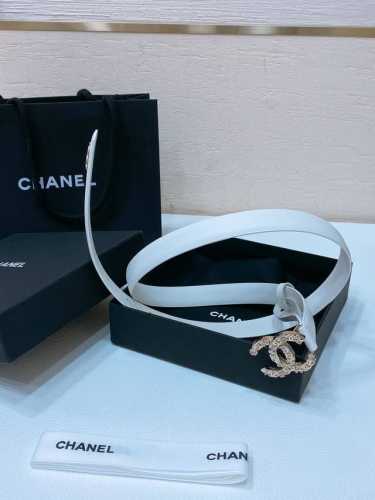 Chanel 24C 进口胎牛皮 软硬适中的小牛皮 Cc Logo黄铜搭扣 一年四季最不可缺少的搭配神器 穿裙子西装搭它简直不要太高级 2.0Cm精品 码数75