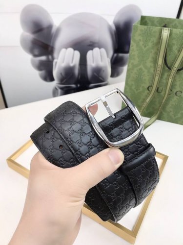 特 Gucci.古驰 全套包装 旋转扣 3.8Cm进口小牛皮压花, 专柜正品1:1完美复刻. 原版底皮, 采用热压印技术的Gucci Signature皮革精制