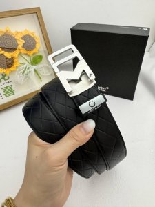 品名：万宝龙 Montblanc 自动带 材质：原单牛皮腰带 百分百头层牛皮腰带保证真皮，24K纯钢扣，专柜原单品质、做工精细，时尚大牌，送人自用首选 包装：