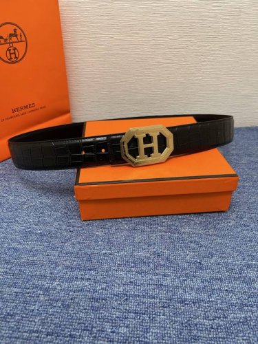 特 爱马仕Hermes 原单爱马仕，宽3.8Cm进口原版皮带身，精品电镀五金 ！