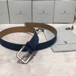 配原版包装，Brunellocucinelli布内罗 古奇拉利3.5宽男士真皮磨砂牛皮双面头层意大利品牌，休闲装搭配设计风格，欢迎大家转载图片。