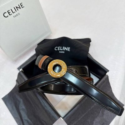 Celine 同心圆凯旋门家Triomphe搭扣！ 铜钱扣25毫米双面腰带 双面腰带，两面均可使用，附赠2个皮革环，配合不同面使用 可拆卸Triomphe搭扣，