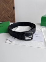 Bv 2025最新款男士编织腰带 纯手工Intreccio小格子编织 双面意大利小牛皮搭配编织纹理设计真空枪色针扣 金属圈皮带孔 皮带宽度35Mm 颜色: 黑色