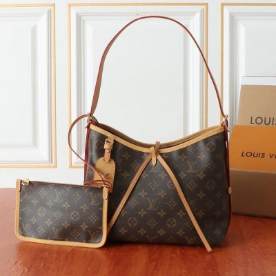 原版升级版M46203 Carryall 小号手袋取材 Monogram 帆布和皮革饰边，成就都市生活的贴身伴侣。充裕构型设有齐整内层，大号内袋再添功能元素。M