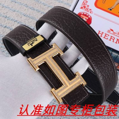 品名：爱马仕...原单 材料：百分百头层牛皮，保证真皮。24K纯钢扣双面可用专柜同等质量， 送人自用首选 包装： 请认准如图专柜包装，赠送打孔器，银联发票，宽度