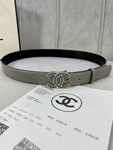 特 宽度3.0Cm Chanel 香奈儿 女士腰带皮带新款柔软的进口小牛皮金 银色方钻金属钢扣。
