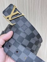 当季新款，4.0一面帆布印棋盘格，一面小牛皮平纹皮，搭配精品格子扣实物实拍，官网同步
