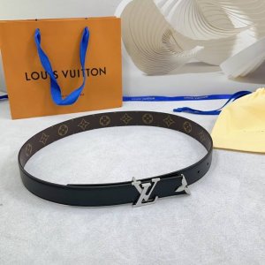 3.0Cm 路易威登Lv腰带，双面头层牛皮皮料，长度：.75.80.85.90.95.100.105.110欧，铜五金扣原版开模定制庆祝]