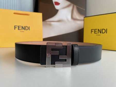 潮流达人推荐 -Fendi芬迪男士Ff镂空金属扣头层牛皮双面用腰带，时尚潮流必入单品4.0Cm - 点击图像关闭