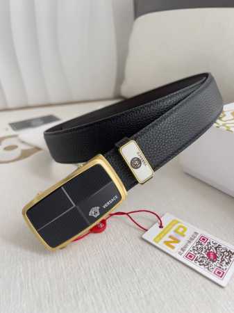 品名：范思哲.Versace.皮带腰带自动皮带 型号：自动带，纯钢材质经典人头自动扣，图片实物拍摄 腰带：百分百头层牛皮，自动带身，保证真皮。2 - 点击图像关闭