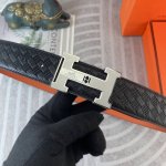 爱马仕 特种皮腰带系列 ，原厂五金精品不锈钢扣，手感柔软舒适 宽3.8Cm。