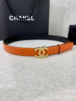 特 宽度3.0Cm Chanel 香奈儿 女士腰带皮带新款柔软的进口小牛皮金 银压砂面金属钢扣。