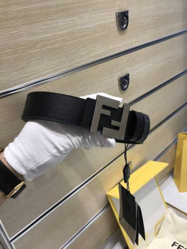 配送专柜包装 打孔针 特批 新款 Fd 宽35Mm 支持Nfc 芯片扫描，标志造型皮带，原版间色花纹F铆钉扣，进口原版 黑色小牛皮配原版老花制成，镀金表面金属制