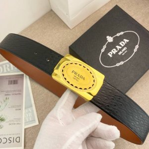 特 P190 普拉达 特种皮腰带系列 ，原厂五金精品不锈钢扣 手感柔软舒适 宽3.8Cm
