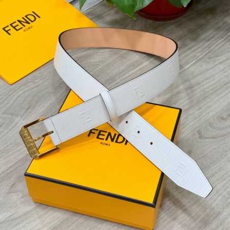 FendⅠ 芬迪 专柜同款 宽38Mm 标志性Ff图案和凸纹天然橡胶条纹 搭配原版纯铜五金扣 时尚休闲 百搭款式 - 点击图像关闭