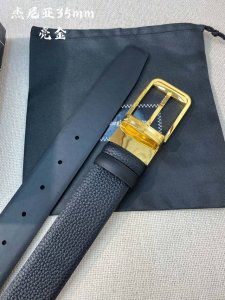 特 杰尼亚男士腰带- 宽度35Mm 316精品扣 精工打造 进口小牛皮 独特设计工艺 手感柔软 可以裁剪