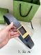 宽度3.8Cm Gucci 双面腰带，一侧为Gucci Signature皮革，反面一侧为单色皮革。配以长方形互扣式带扣。 黑色Gucci Signature皮