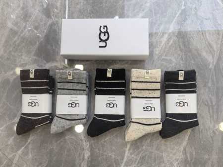 特 配包装 Ugg 新款羊绒中长款堆堆袜袜子！一盒五双， 专柜同步筒款袜子，大牌出街，潮人必备超好搭 - 点击图像关闭