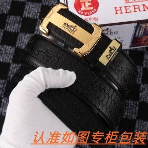 男士腰带：爱马仕 原单 男士皮带：百分百头层牛皮，保证真皮。24K纯钢扣双面可用专柜同等质量， 送人自用首选 包装： 请认准如图专柜包装，赠送打孔器，银联发票，