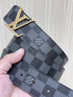当季新款，4.0一面帆布印棋盘格，一面小牛皮平纹皮，搭配精品格子扣实物实拍，官网同步