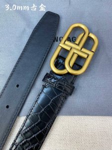 特 巴黎世家鳄鱼纹 新款腰带 双面意大利雾面小牛皮 搭配复古扣--宽度3.0