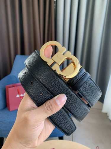 特 Ferragamo.菲拉格慕 全套包装 宽度3.5cm 高级定制款男士皮带 双面进口牛皮 可双面使用 自行选择搭配 真材实料 很有质感 时尚经典不失风范 搭